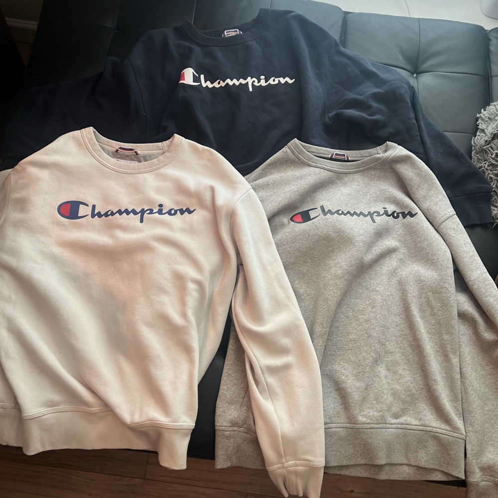 🩷BUNDLE✨ 3 Champion Sweatshirts